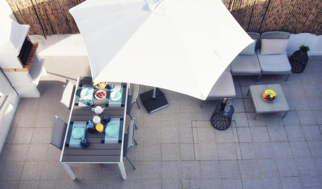 Central Olhao Home - Private Spacious Sunlit Patio Exterior photo